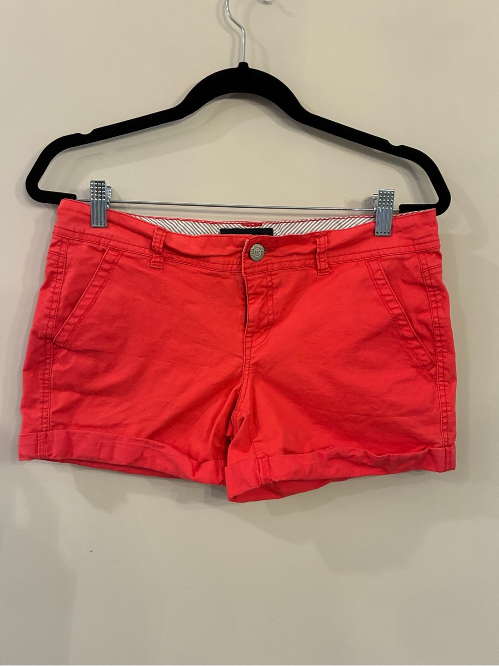 Aeropostale Coral Pink Casual Cotton Shorts‎